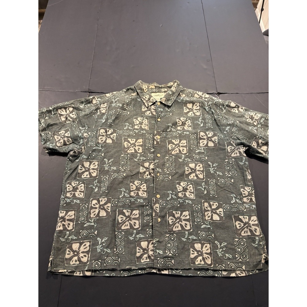 Eddie Bauer Men's XXL Green Floral Geometric Print Button Down Shirt